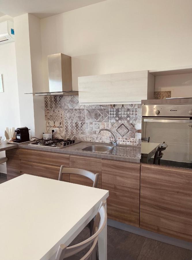 Appartamento - Pozzallo Privitera Rooms & Apartments Экстерьер фото