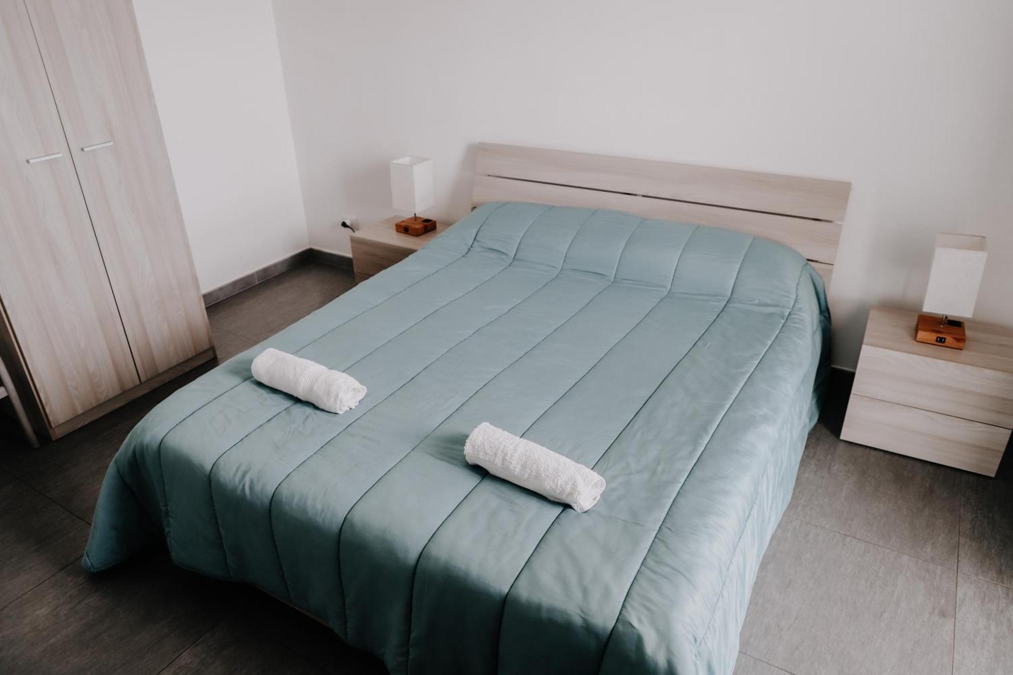 Appartamento - Pozzallo Privitera Rooms & Apartments Экстерьер фото